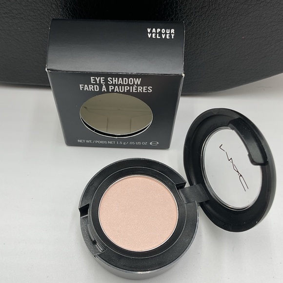 MAC Cosmetics Velvet Eyeshadow in Vapour - BNIB, Rare, HTF & Discontinued - Picture 9 of 16